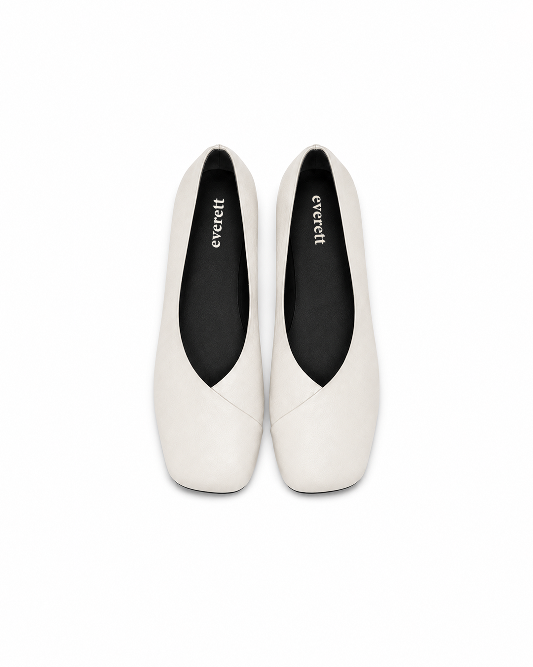 Solene Flat In White