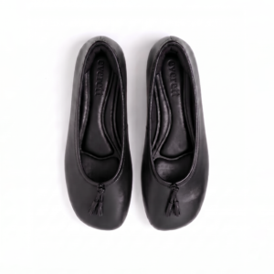 Mirai Flat In Black